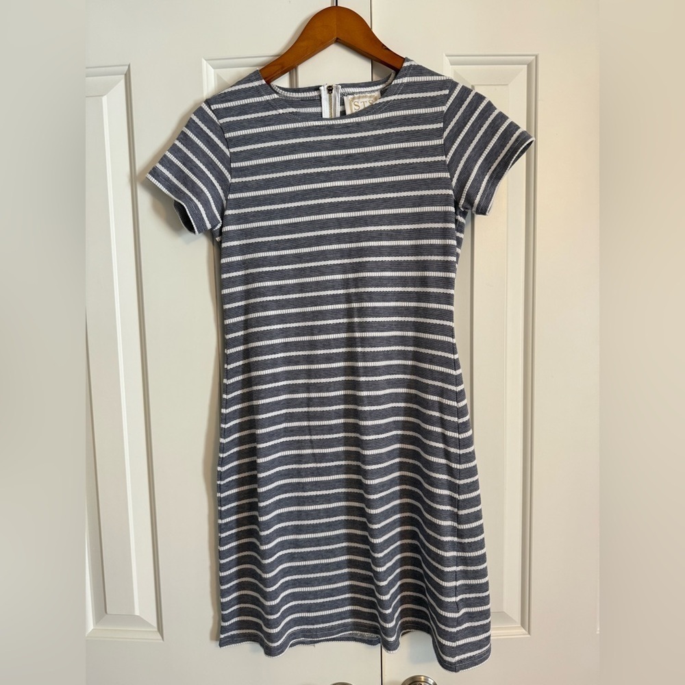 STS Sail To Sable Shift Dress XS Short Sleeve Striped